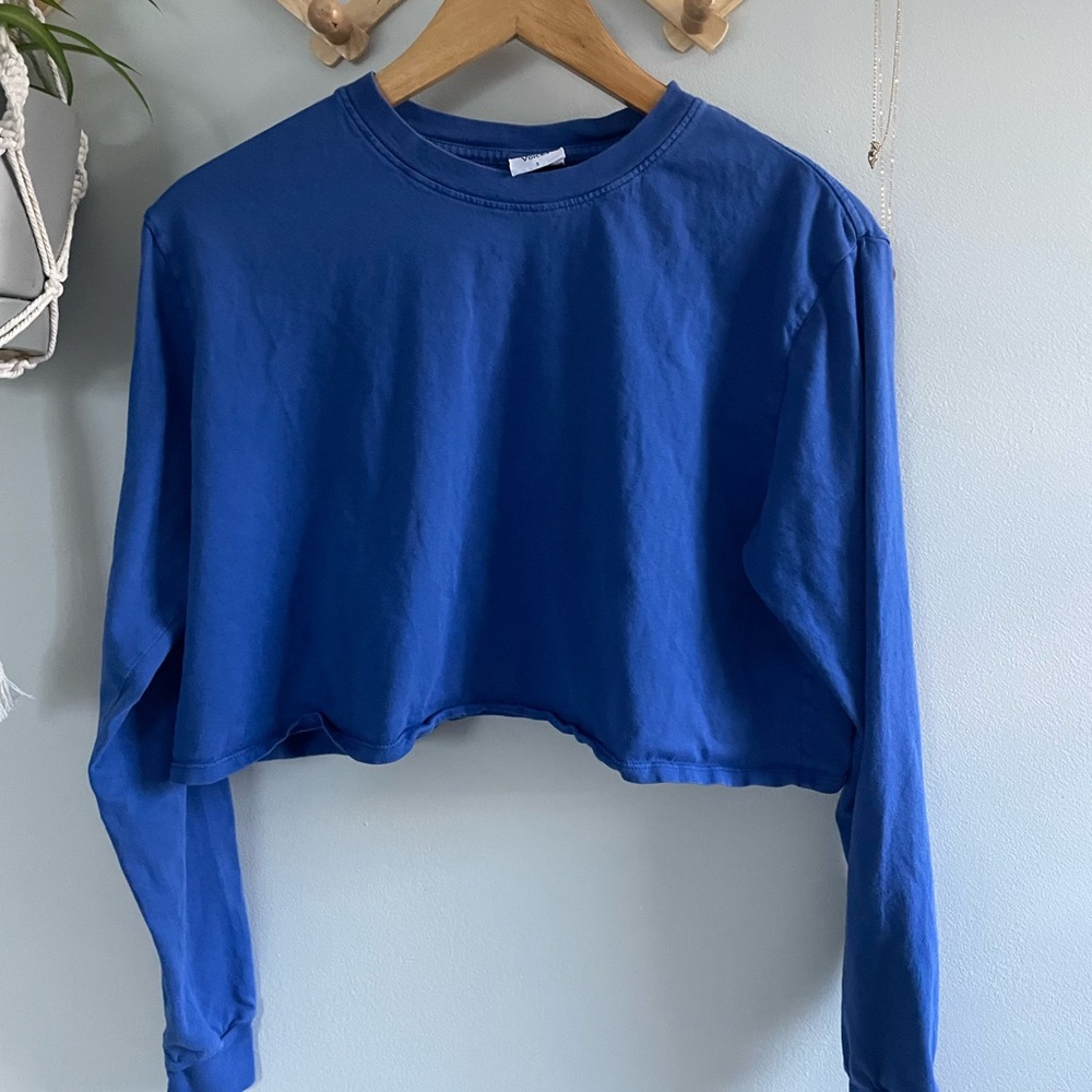 Outdoor Voices long sleeve tee